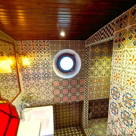 Apartamento Warm Art Deco Houseboat Amstel River Ámsterdam